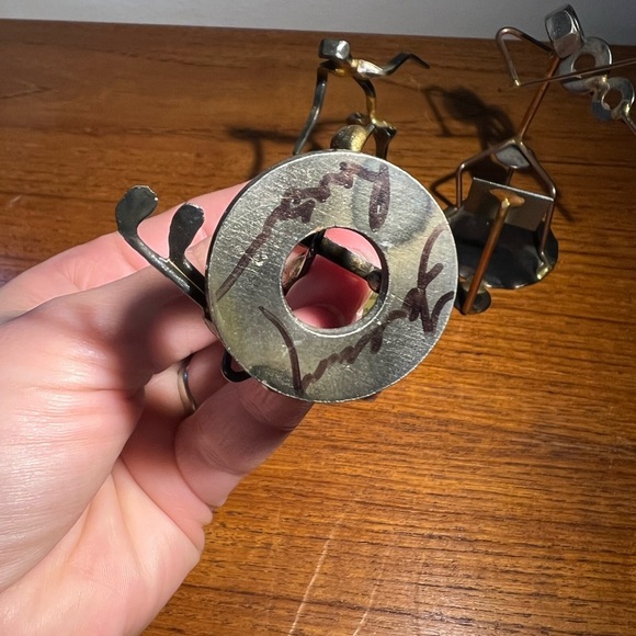 Set Of 3 Scrap Metal Handcrafted Vintage Sculptures Golf Violin Skater Mcm - Picture 6 of 8